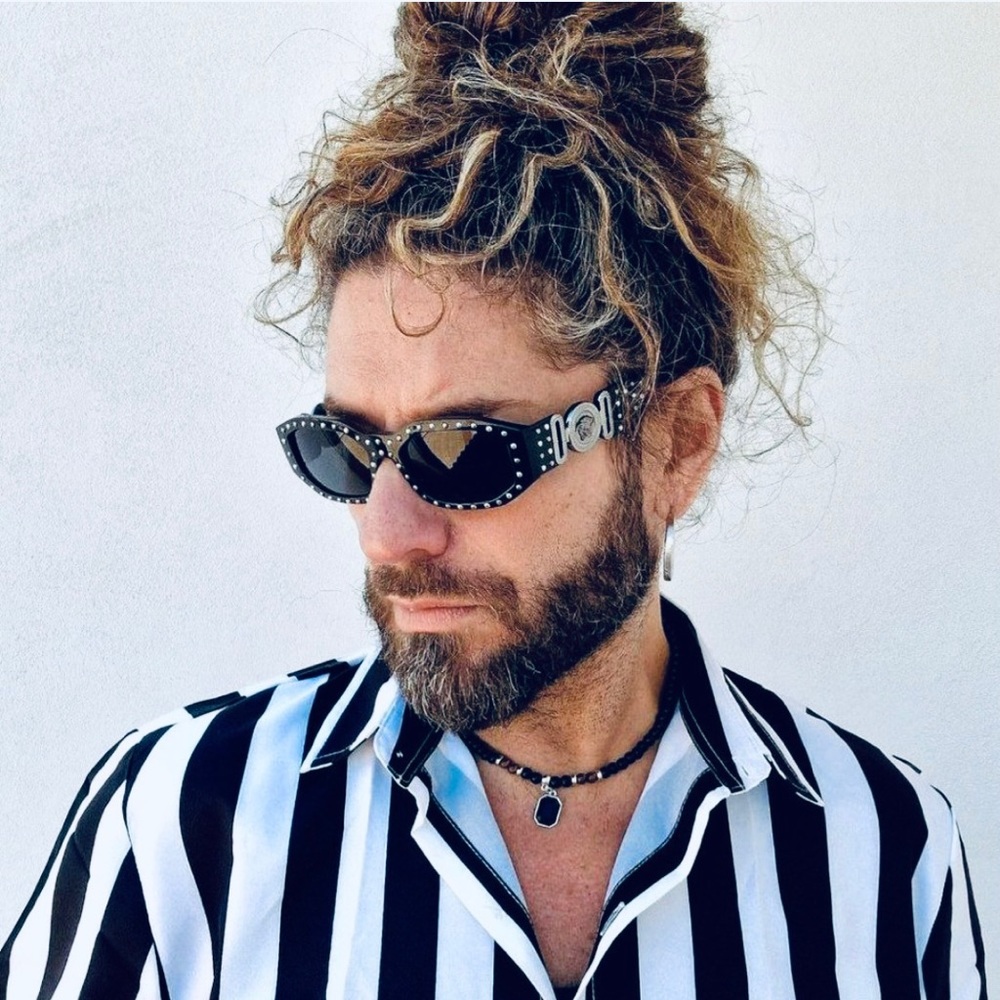 New Authentic Unisex Versace Sunglasses - Picture 3 of 14